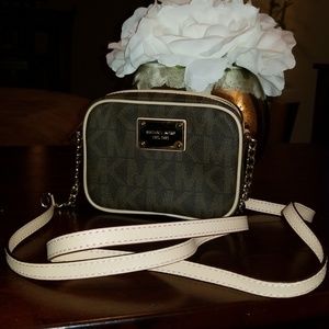 MICHAEl Michael Kors Jet Set small crossbody bag
